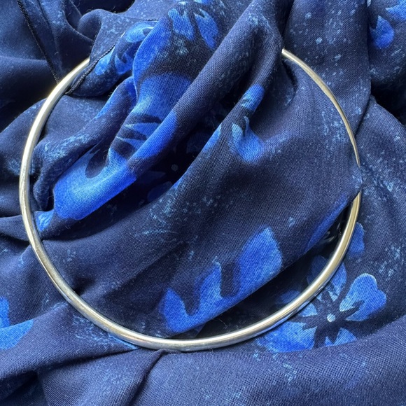 Polished Sterling Silver Simple Slip-On Choker Collar Necklace - Picture 2 of 8